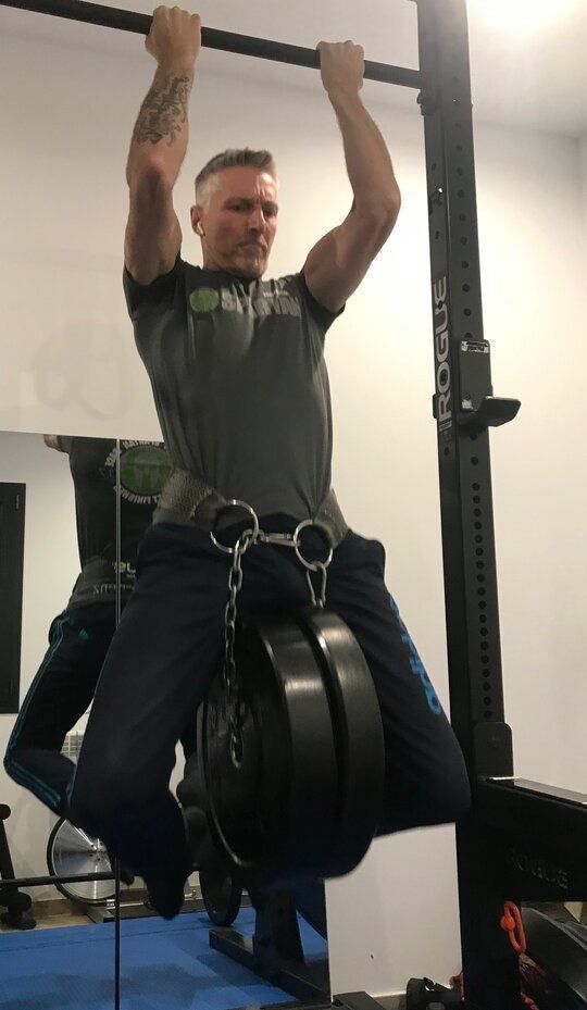 How to: Prison Jacked at 51 (without doing time 😂)During my time with the Korps Commandotroepen (Dutch Special Forces), we trained at Olympic levels.